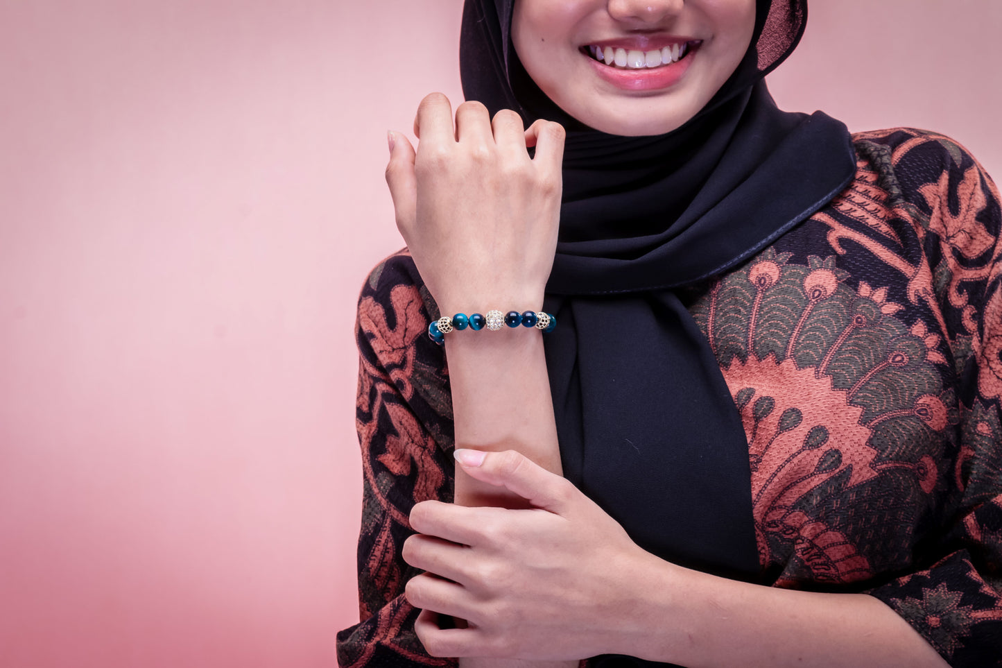 THE VERDIC I | ROYAL BLUE TIGER EYE WITH CHARMS