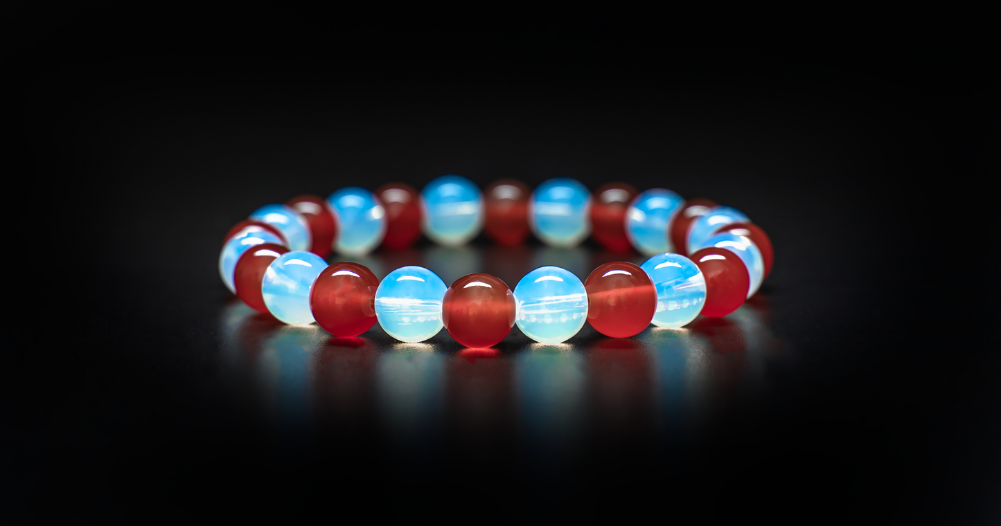 THE CAPPELA | RED AGATE WITH MOONSTONE