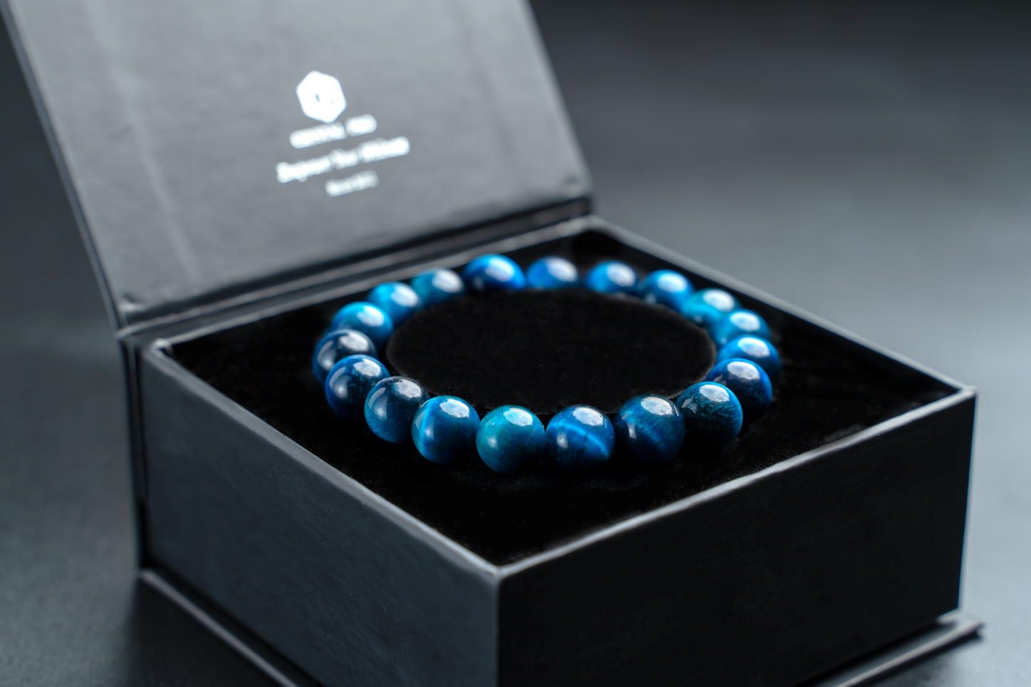 THE SHADOW HUNTER | ROYAL BLUE TIGER EYE